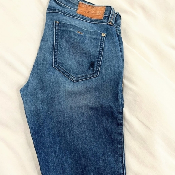 GUESS by Marciano Antoinette Low Rise Bootcut Stretch Jeans SZ 28 - Picture 6 of 11